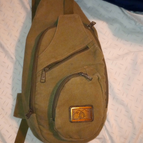 Canvas hiking back pack - Picture 1 of 3